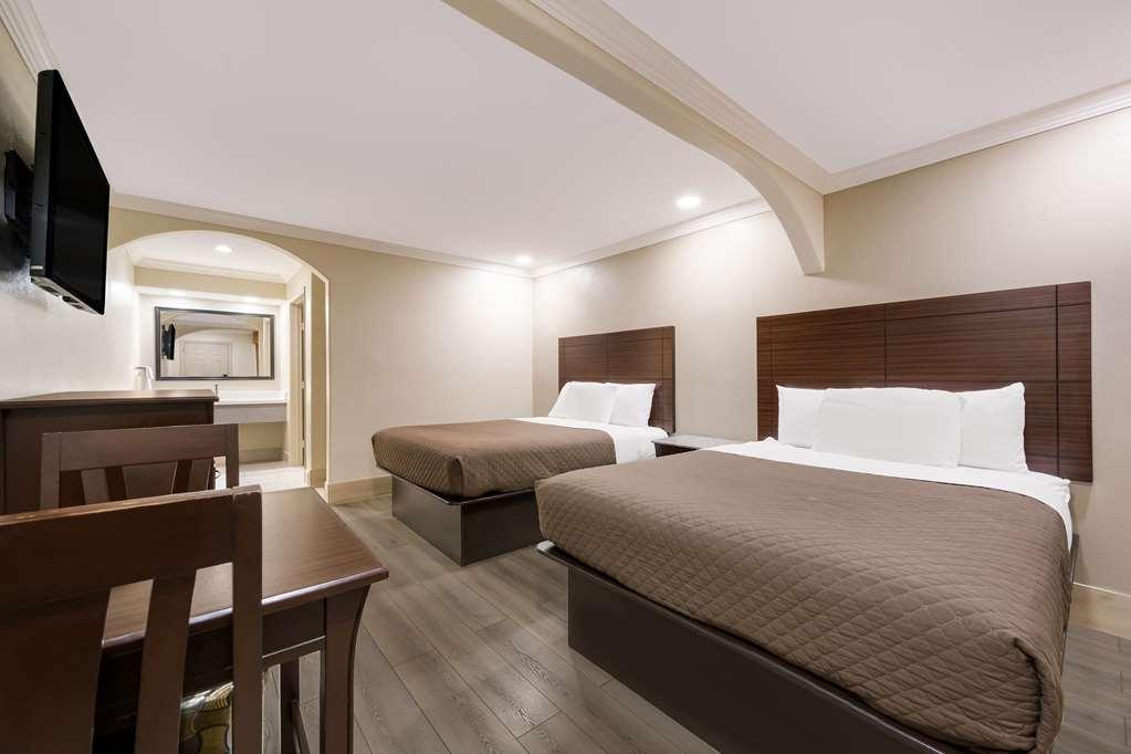 Americas Best Value Inn Houston Heights At I-45 Szoba fotó
